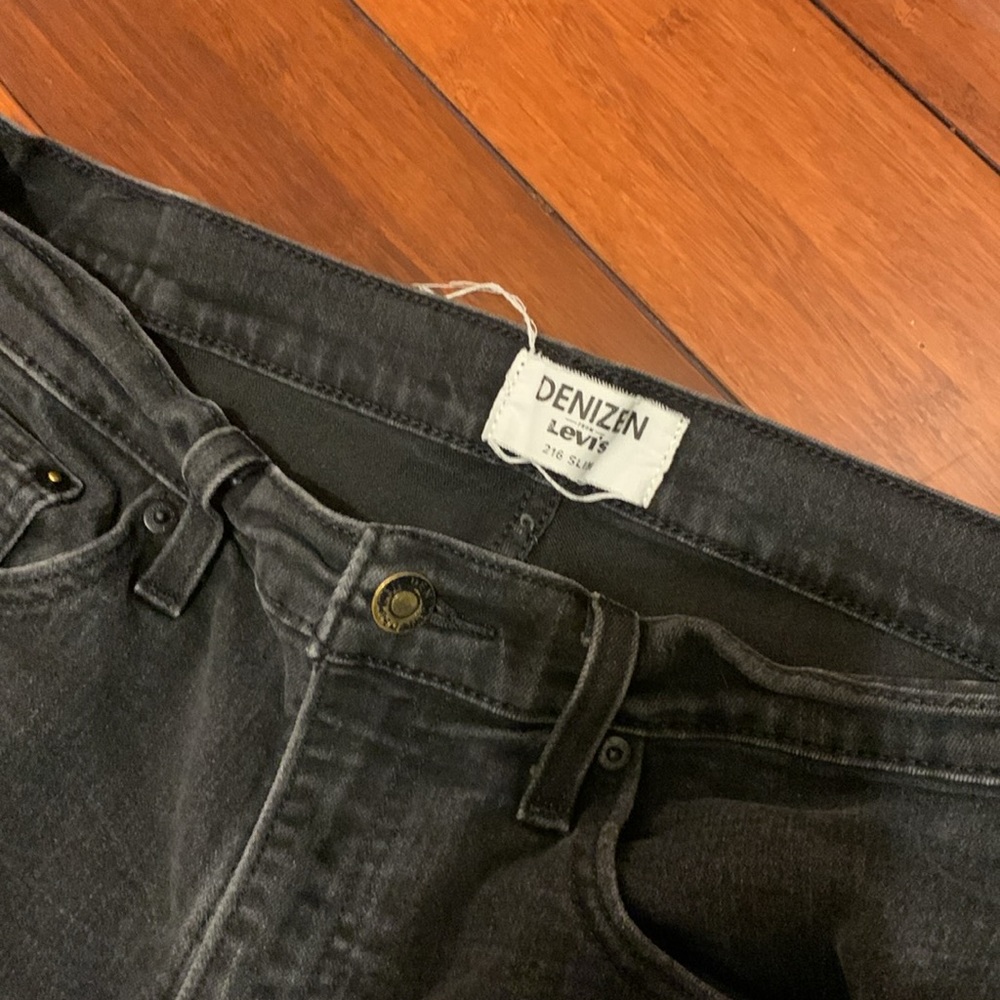 Jeans - Picture 2 of 6